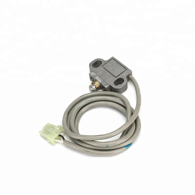 Escavatore Pressure Switch Sensor di viaggio 203-06-5621 D4C-9093 PC200-5 PC200-6